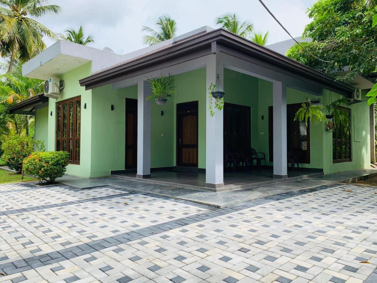 The Paramount Lodge Polonnaruwa Luaran gambar